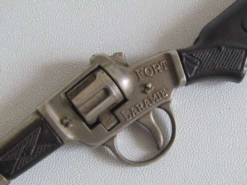 Vintage lot of 3 Clap Guns and 1 Clap Cannon, including Redondo and Victory (4 items)