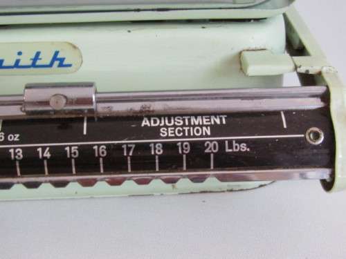 Original vintage Zenith Ausland Spatente 20Lbs Kitchen Scale with Tray, excellent and working