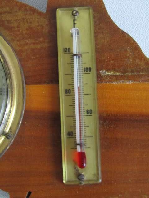 Vintage original Becon 900 Barometer and Thermometer mounted on wooden base, W. Germany, working