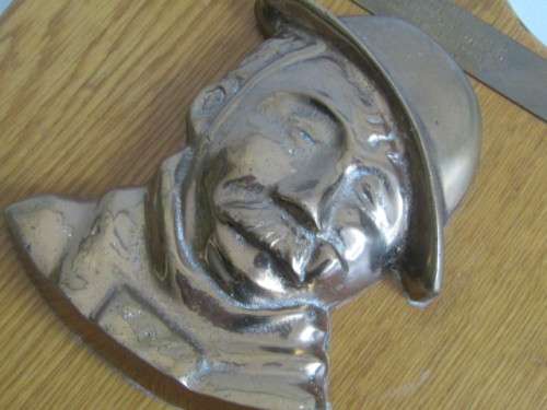 Vintage solid Brass M.O.T.H Order service Plaque mounted on wood, excellent condition, 24cm x 22cm