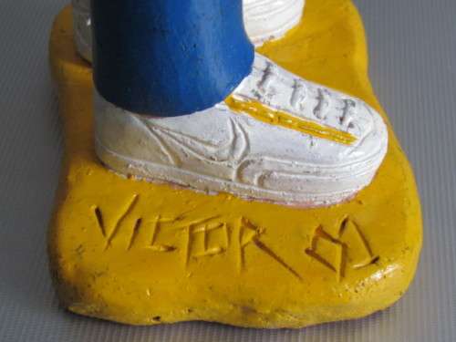 Large and heavy hand made Clay standing Sculpture of Nelson Mandela, signed Victor '01, 47cm tall