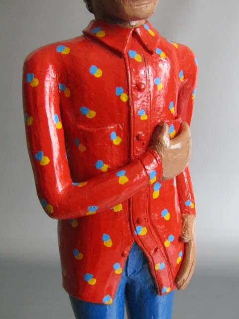 Large and heavy hand made Clay standing Sculpture of Nelson Mandela, signed Victor '01, 47cm tall