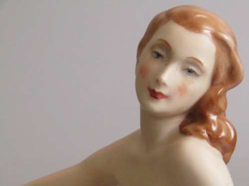 Vintage original Alka Art Deco, Germany "Nude" Figurine in excellent condition, 17cm tall