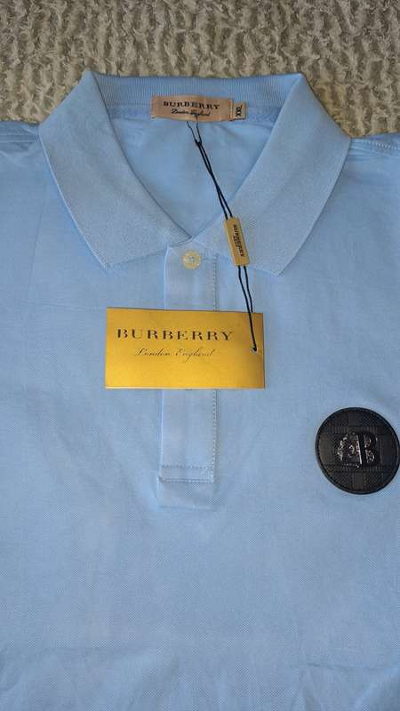 Burberry T-Shirt