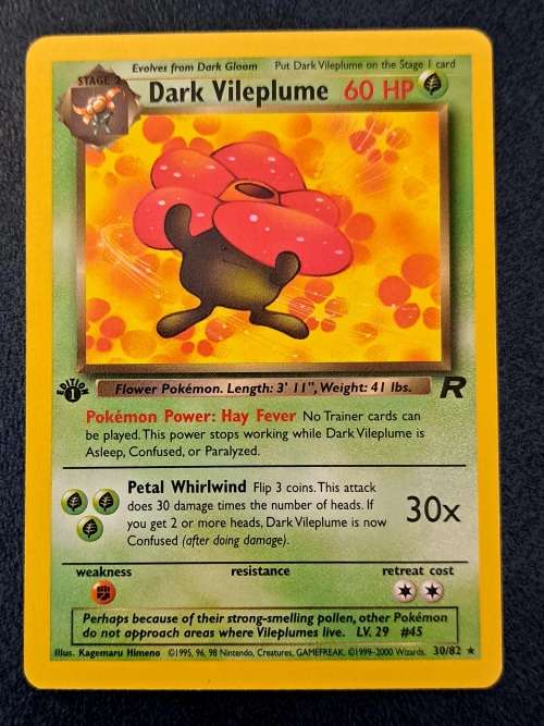 Pokemon Trading Cards - Dark Vileplume - 30/82 - Rare 1st Edition - 2000 Team Rocket - NM