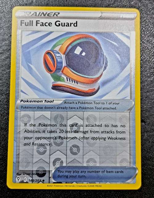 Pokemon Trading Cards - TCG - Full Face Guard - 148/203 - Reverse Holo - Evolving Skies - NM