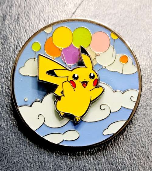 Pokemon Trading Cards - Original Celebrations Pikachu Deluxe Collectors Pin Badge - Approx 4cm - NM