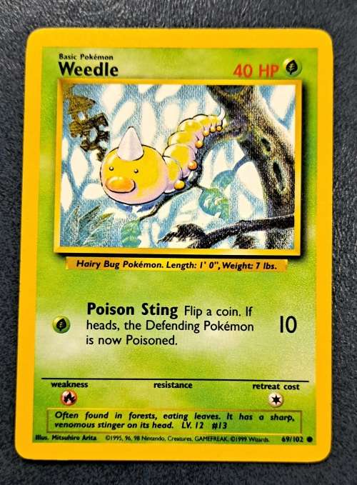 Pokemon Trading Cards - Weedle - 69/102 - 1999 Base Set Unlimited Singles - LP/NM