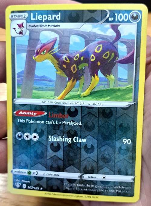 Pokemon Trading Cards - Liepard - 107/189 - Rare Reverse Holo - Darkness Ablaze - NM