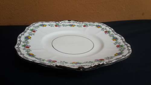 Phoenix Eng. china Cake plate