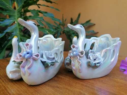 Mother of Pearl glazed Swans