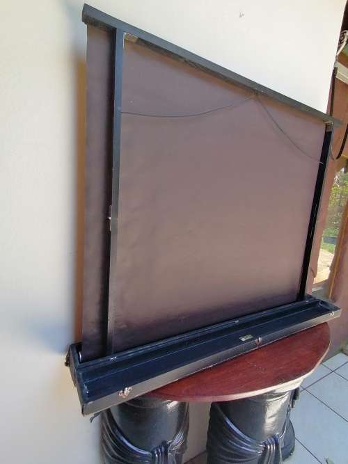 Vintage Britelite Truvision Portable Projection Screen