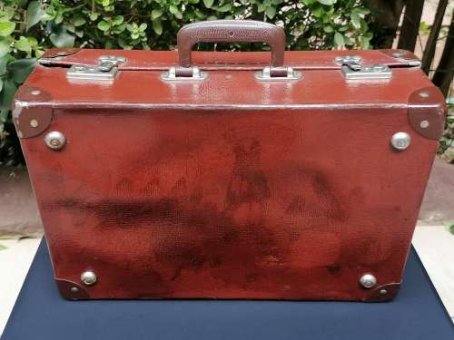 Brown suitcase