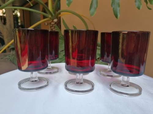 Set of 6 Wine Red French Glasses
