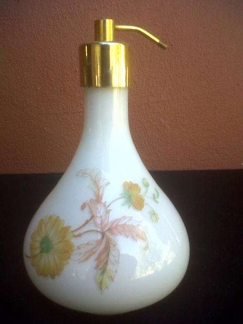 ITALIAN MADE PURFUME BOTTLE (NOT COMPLETE)