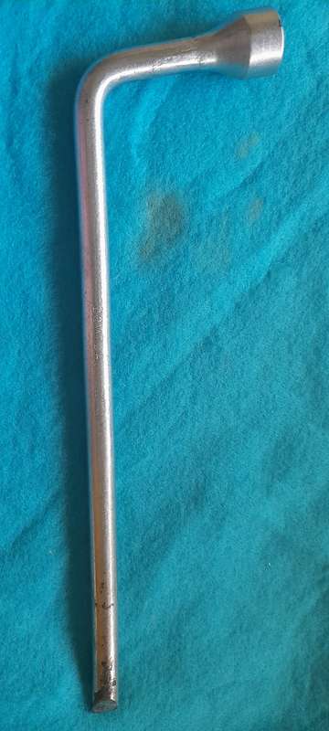 MERCEDES BENZ Dowidat 17mm WHEEL LUG WRENCH OEM 1205810246