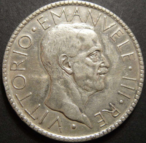 Italy : SCARCE : 20 Lire of 1928 : Extremely Fine Details (Cleaned)