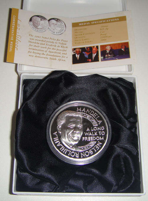 Nelson Mandela & FW de Klerk : Norway Mint : 2006 One Ounce (1 Oz) Silver Medal : Nobel Laureates