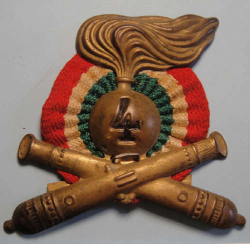 Second World War : Italian Artillery Metal Helmet Cap Badge (Number 2 of 3)
