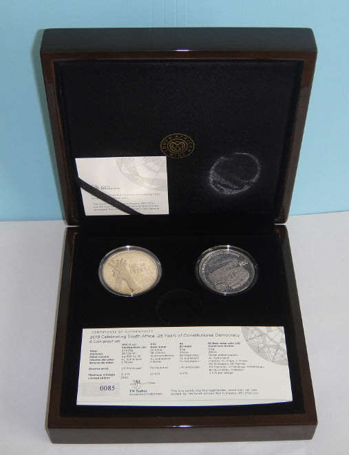 Republic of South Africa : 2019 : 25 Years of Constitutional Democracy Coin Set
