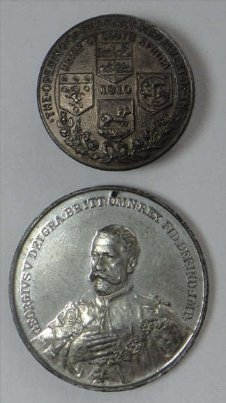 King George V,  Opening of the First Union of SA Parliament plus Lapel Badge 1910