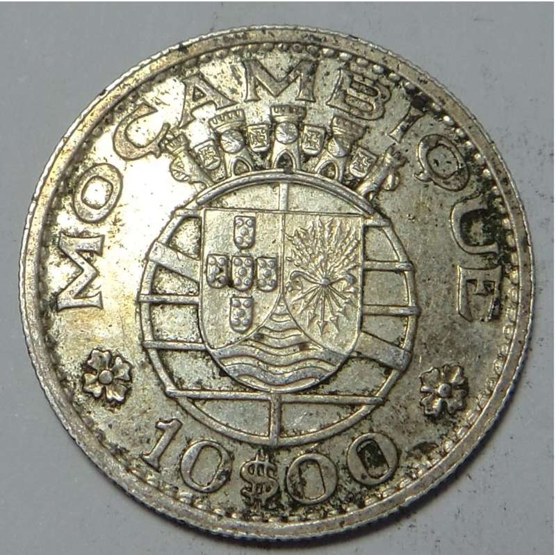 Colonial Mozambique: Silver 10 Escudos 1954 (3 available)