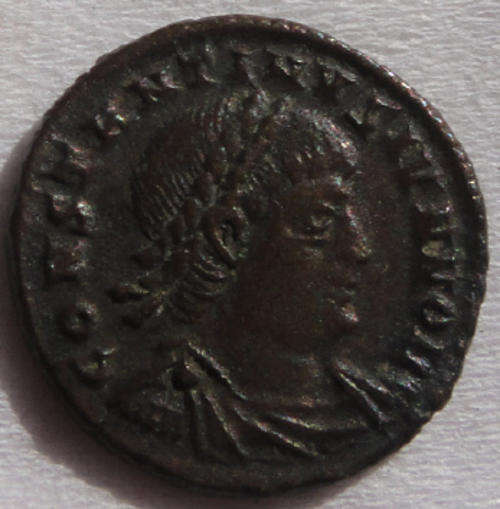 Bronze AE4 of Constantine II, Roman Emperor from 337 A.D. to 340 A.D.