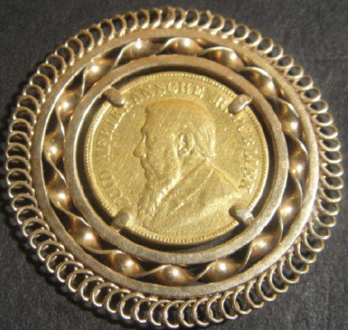 Paul Kruger Gold Pond of 1897 set in a Gold Brooch