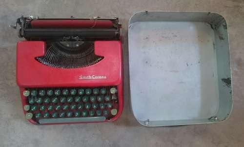 Old SMITH-CORONA typewriter