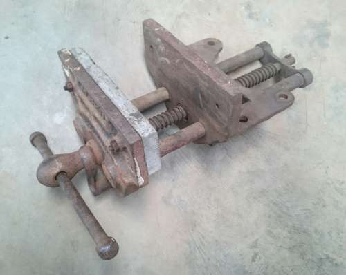 Old RECORD RD664709 No.52 bench vice for wood work
