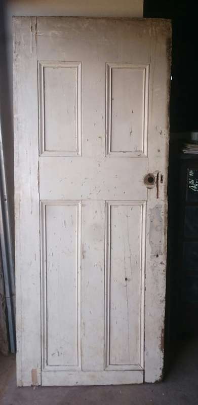 Old vintage Oregon door as per photos