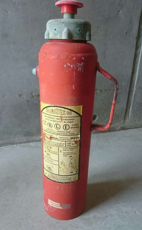 Old vintage Fire Extinguisher as per attached photo