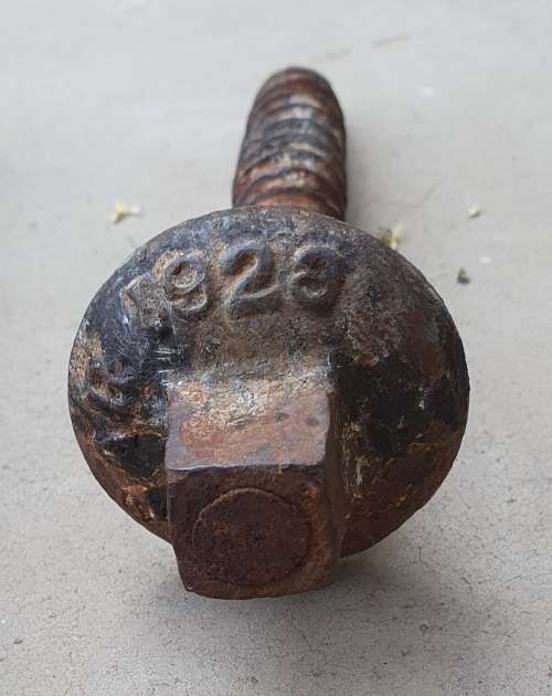 Vintage SAR sleeper bolt - 1928