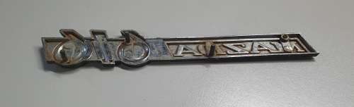 Vintage MAZDA 616 car badge as per photo