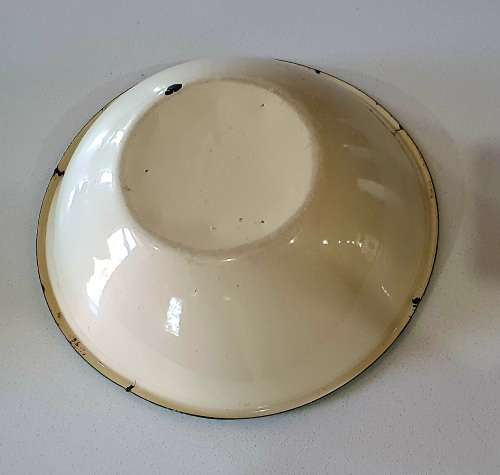 Enamel bowl as per photo