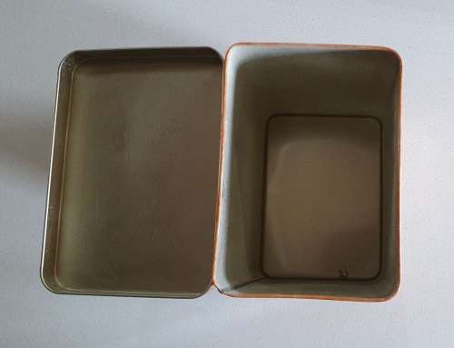 JUNGLE tin as per photos
