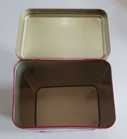 HAY-DAY cake flour tin as per photos