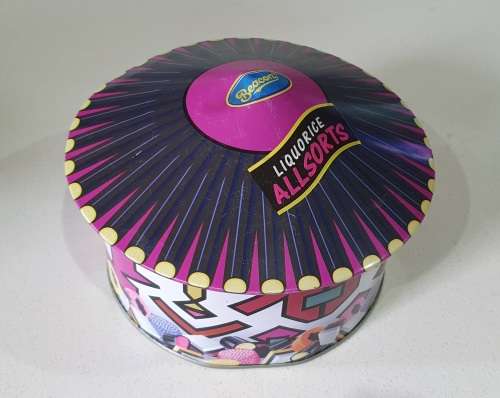 LIQUORICE ALLSORTS Beacon tin as per photos