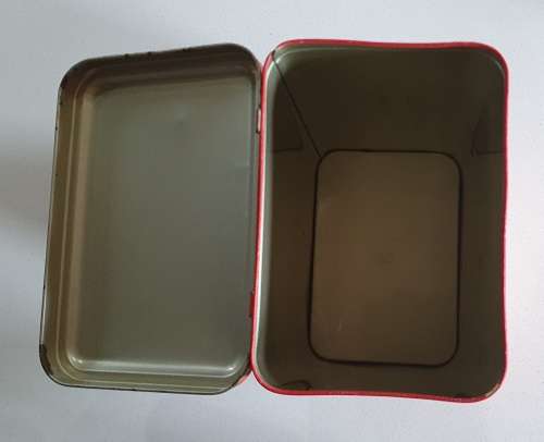 SNOWFLAKE cake flour tin as per photos