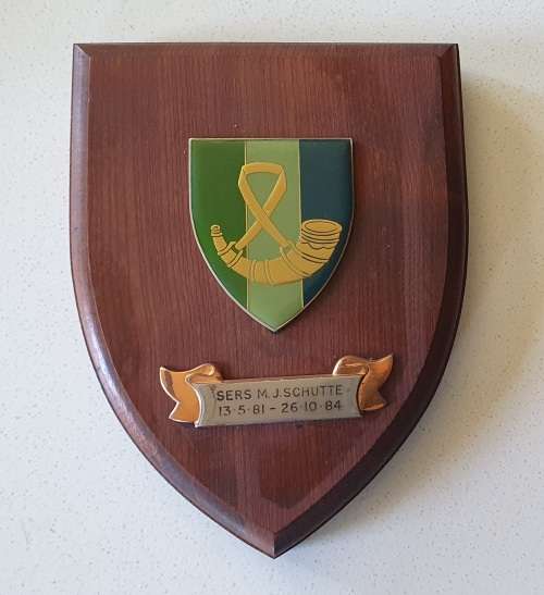 Free State Command Signals shoulder flash mounted on wooden shield.