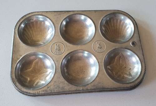 Vintage KROST baking tray tin pan as per photo