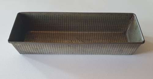Vintage OVENEX bread baking pan, made in England as per photo