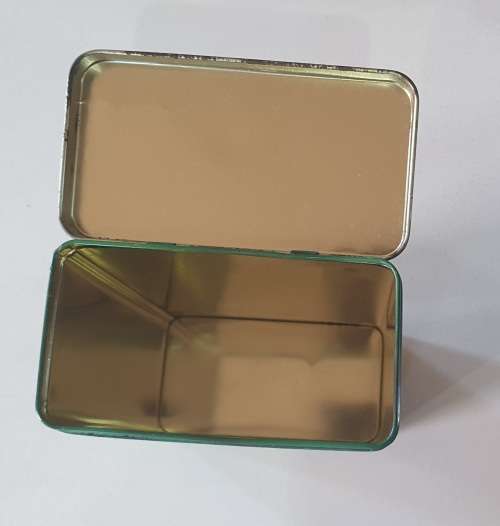 Salticrax tin as per photo