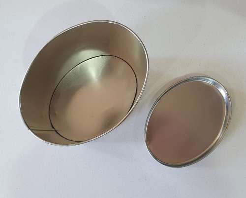Five Roses tea tin as per photos