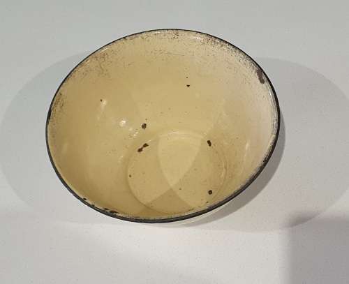 Enamel bowl as per photo
