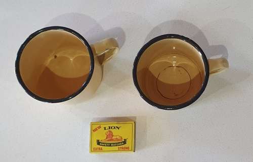 2x Enamel cups as per photo