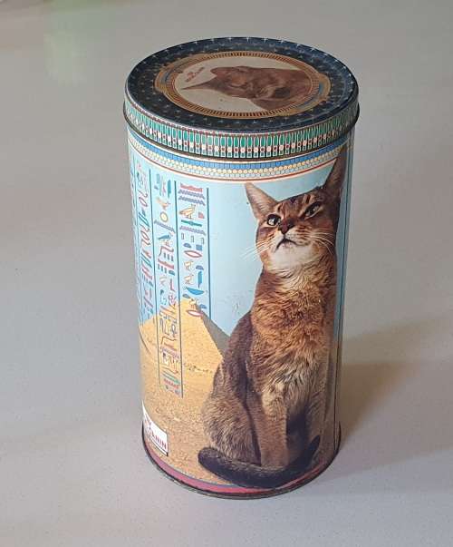 ROYAL CANIN tin as per photos