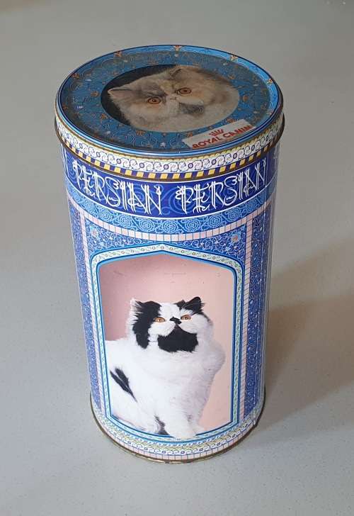 ROYAL CANIN tin as per photos
