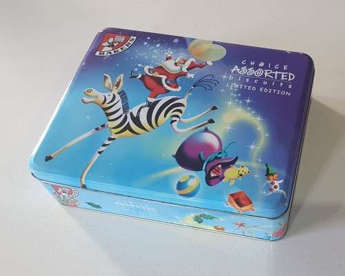 BAKERS biscuits tin as per photos
