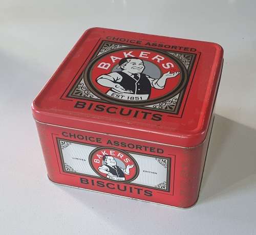 BAKERS biscuits tin as per photos